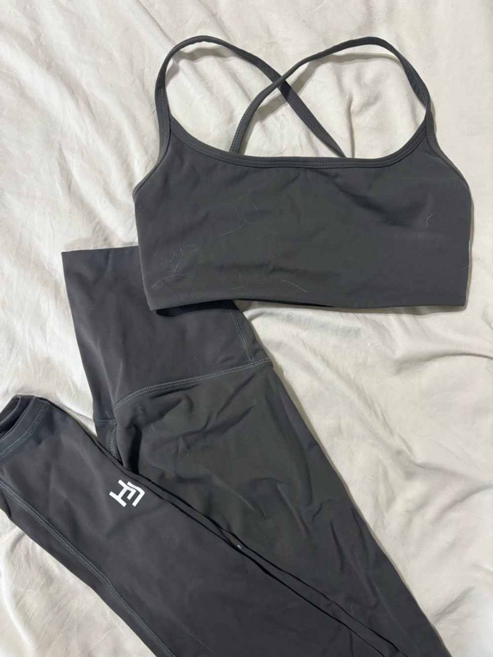 First Health sports bra & leggings set